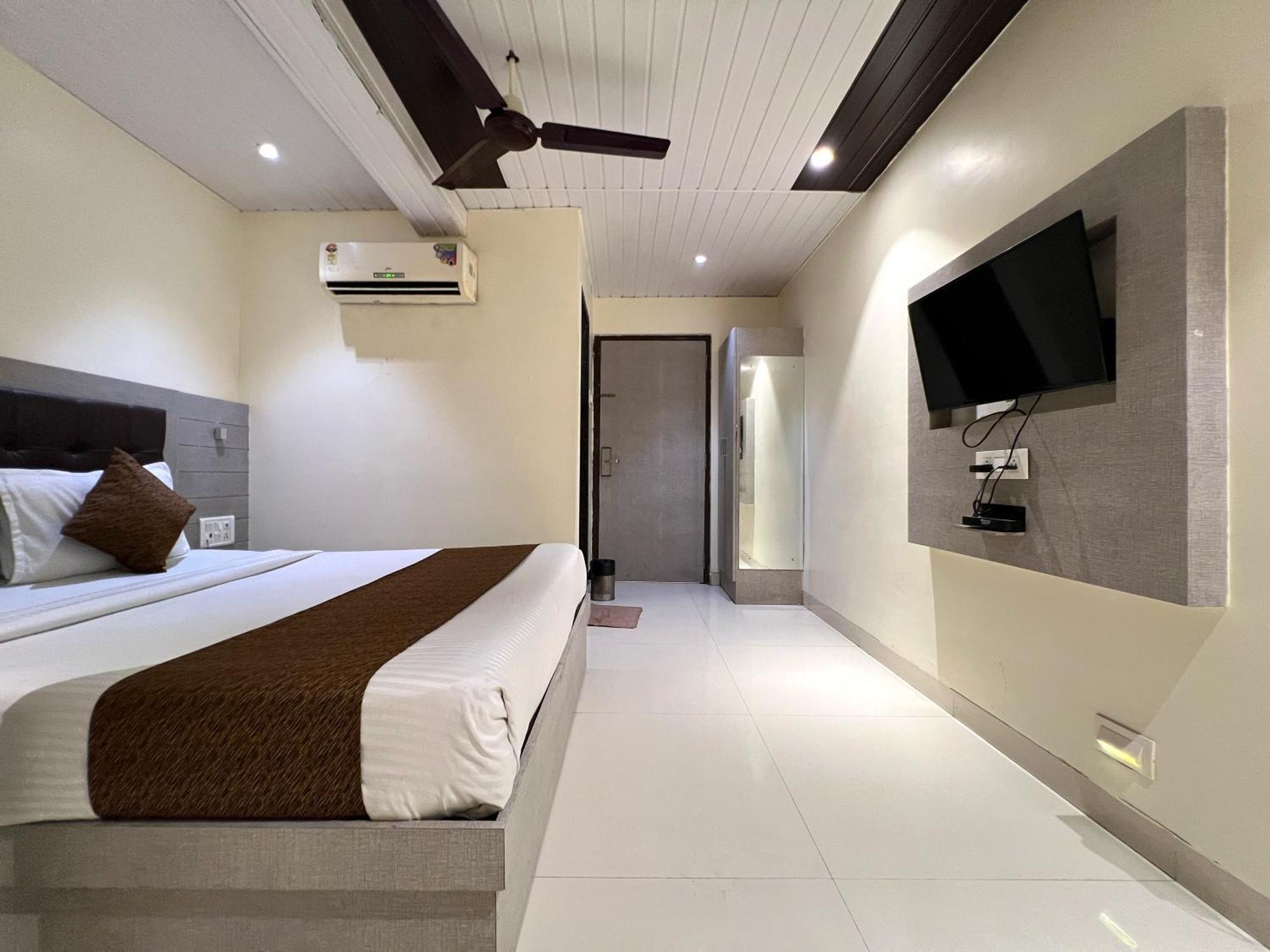 Hotel Prince Palace - Mumbai — Photos 1